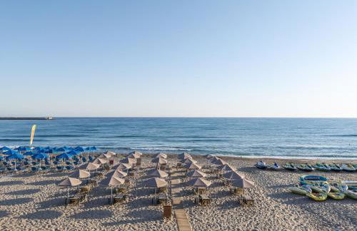 Steris Elegant Beach Hotel - Photo 12