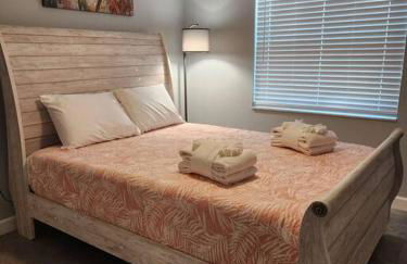 Home Away from Home with Heated Pool - Photo 5