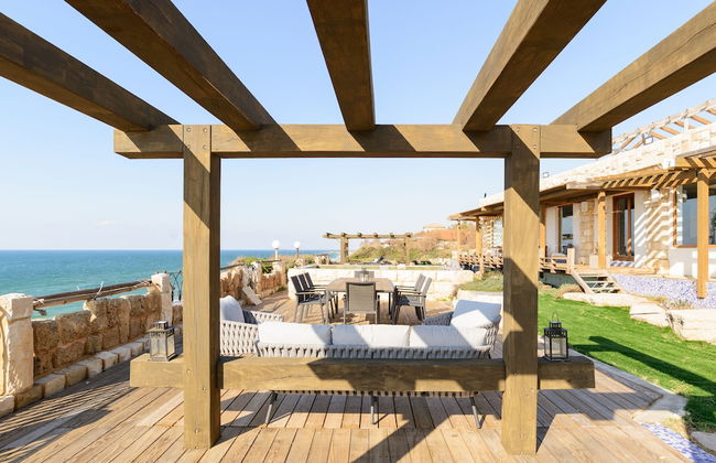 Luxury Villa over the Cliffs by FeelHome - Foto 44