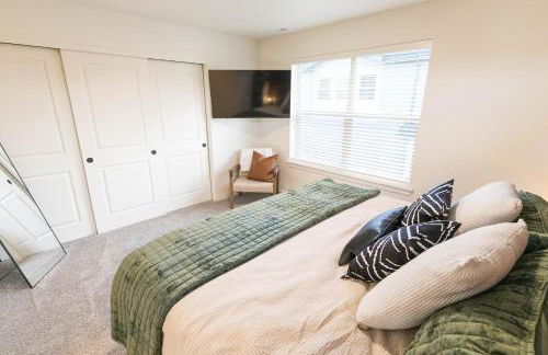 NEW! Boise BaseCamp -Fire Pit -E-Bikes -Greenbelt - Foto 34