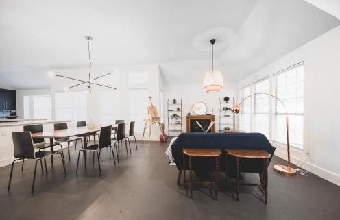 Sophisticated Minimalist Modern Home w/pool and spa - Foto 7