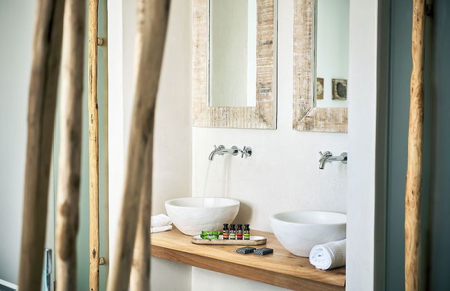 Nirome Luxury Suites - Foto 56