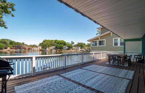 Lake Front Outdoor Living Sleeps 8 - Foto 7