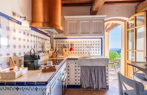 Villa in Tuscany with Pool and Olive Grove - Photo 20