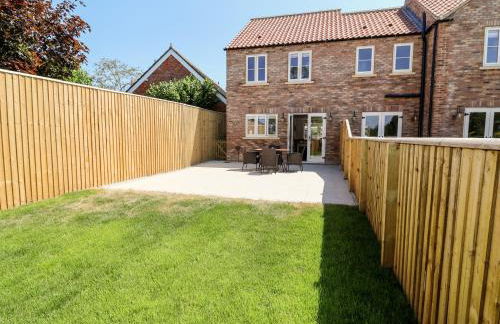 Keepers Cottage - Photo 18