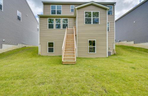 Private Backyard! Spacious Home 25 Mi to Columbus - Foto 28