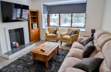 Spacious 4 Bedroom Home - Foto 1