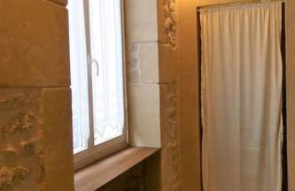 Elegant, Spacious Apartment in Historic Center of Tournon - Foto 30