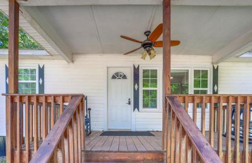 8 Mi to Sloppy Floyd State Park Peaceful Retreat! - Foto 22