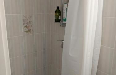 Ruhiges, gemütliches Zimmer mit Bad für 2 Personen, mit Gartenterasse - Foto 4