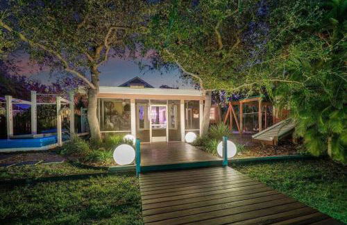 Tropical Oasis Located Near Lake With Pool and Hot Tub - Foto 72