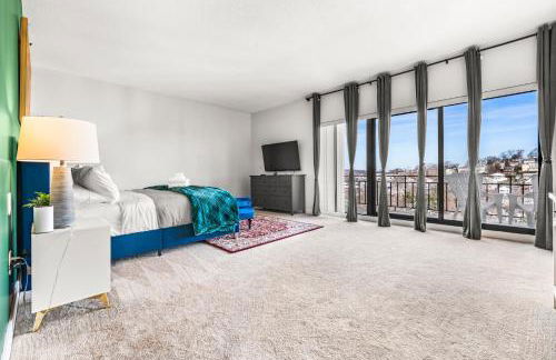 Luxury Massive Penthouse in Watertown - Foto 37