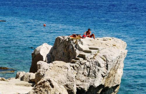 Family home away on the beach, free parking at the house - Foto 53