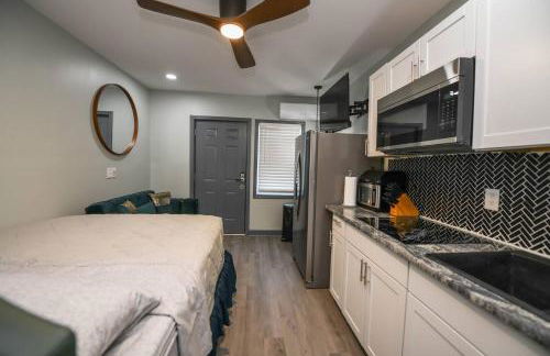 Mini Studio Apartment 15 mins from downtown - Foto 7