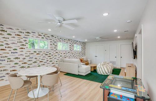 Dock and Fire Pit Cedar Creek Lakefront Retreat! - Foto 23