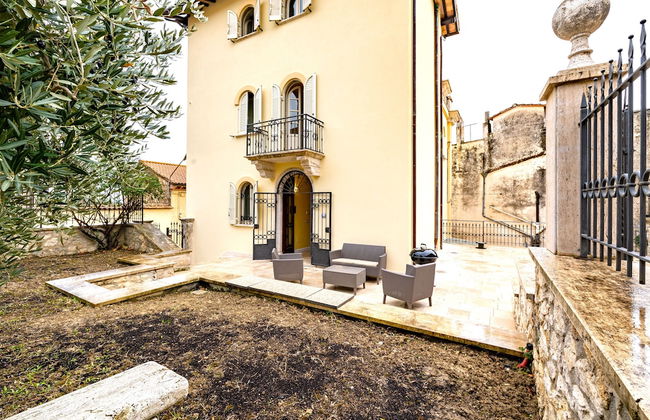 Beautiful Villa With Private Spa - Foto 35