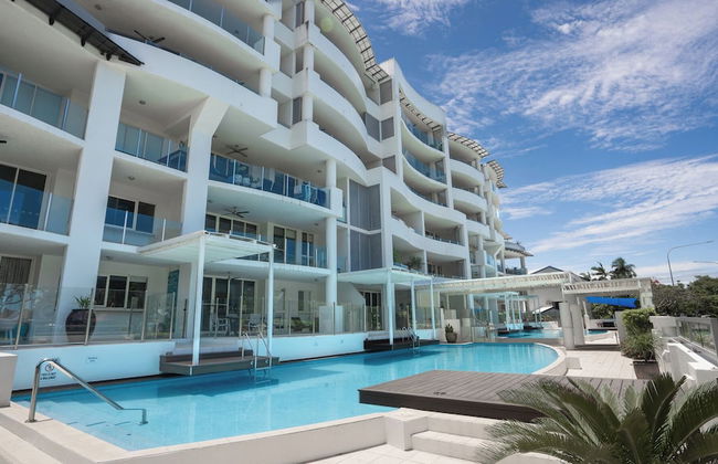 Waters Edge Apartment - Photo 61