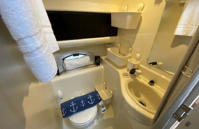 Stunning 2-bed Boat in Dreverna - Photo 33