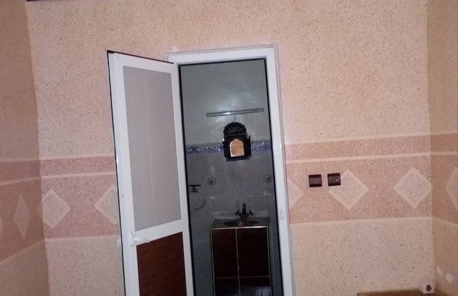 Room-gite Tawada Vous Souhaite le Bienve - Foto 2