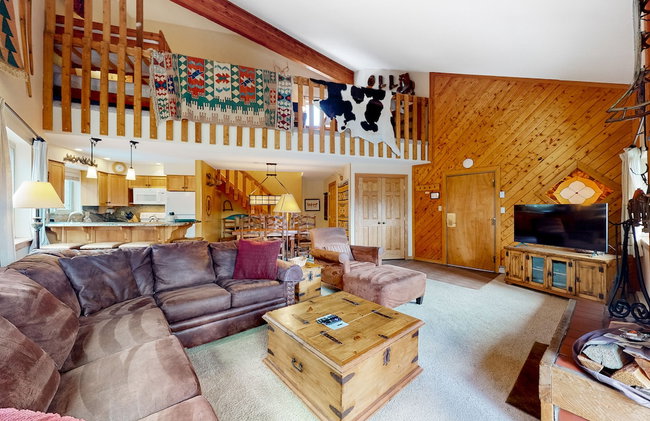 Pine Ridge Condominiums - Photo 26