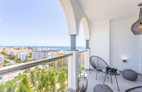 Estepona Puerto Blanco - Modern Luxury Apartment - Photo 16