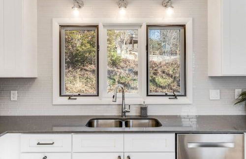 Lakeside Serenity Mnt Views Decks Foosball - Photo 15