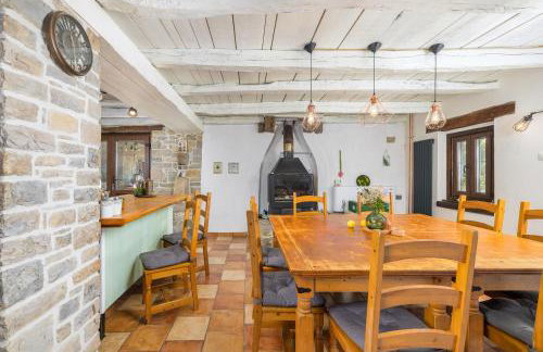 Magical Villa Glavini with privacy & stunning panoramic views - Foto 37