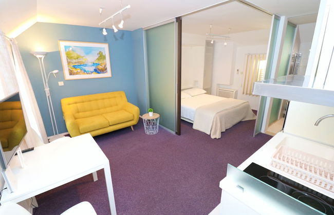 MirÓ Studio Apartments - Foto 12