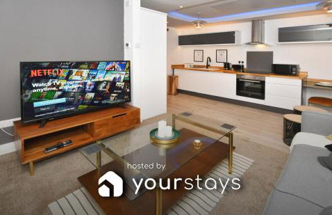 Antrobus Deluxe Apartments by YourStays - Photo 1