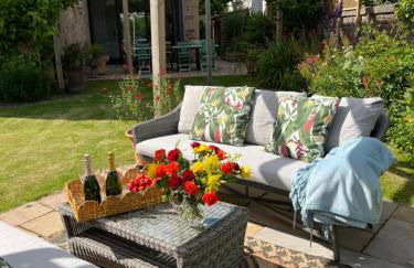 Eskbank Villa near Edinburgh - Photo 9