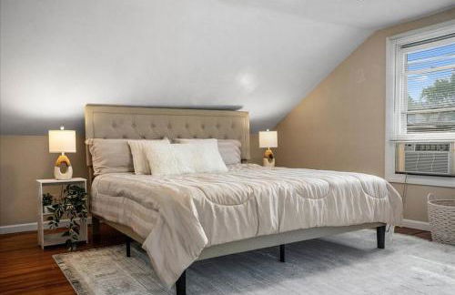 Entire Spacious Home Near DC - Photo 28