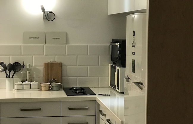 2Rooms Perfect Location 1Min to Beach - Photo 10