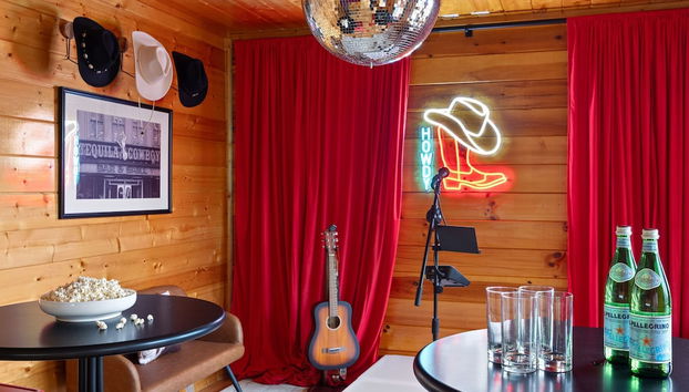 Bears Den Way Resort Cabin w Games Hot Tub View Mins From Dollywood - Foto 3, Habitación