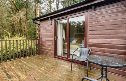 4 Bed House - Sleeps 9 - Hottub - Parking - Foto 47