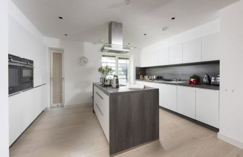 Close to the Beach, Wi-Fi, Parking - Foto 9