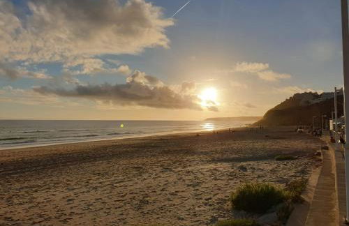 Stunning Villa with Pool & View near beach - Foto 39