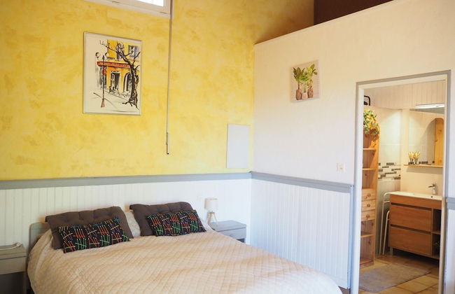 Chalet by Mont Ventoux With Stunning Views - Photo 3