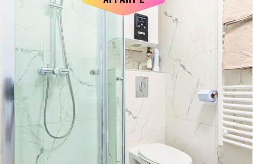 CASA REINE JEANNE- ideal groups & family -CENTRAL near train station - PARKING - New&CONFORT-AC - Foto 43