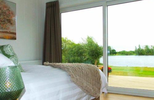 Phoenix Lodge - Luxury 2 ensuite bedrooms, lakeside views - Foto 26