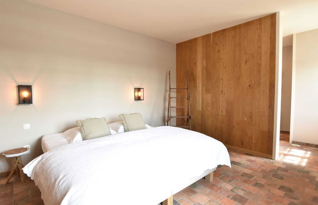 Beautiful Holiday Home With Terrace, Garden - Foto 5