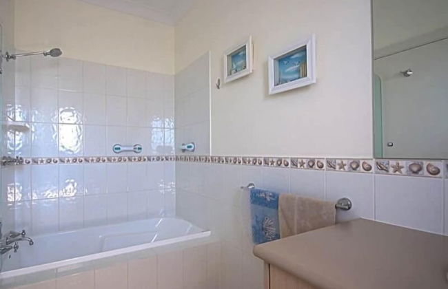 Searenity Holiday Accommodation - Photo 11