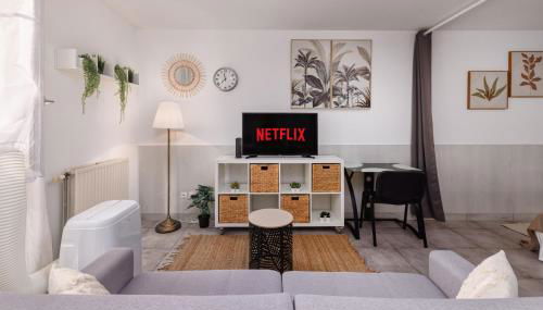 Montpellier Centre - Antigone - Parking Privé et Gratuit - Foto 3