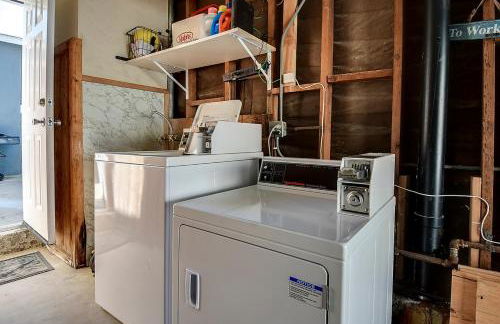 Oceanfront Back Home with View of the Sea - Photo 32