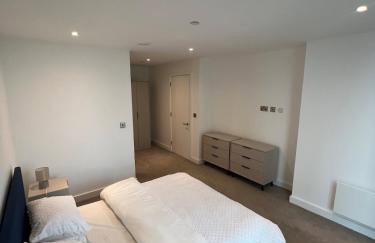 Lux Deansgate multi story apartment - Photo 17