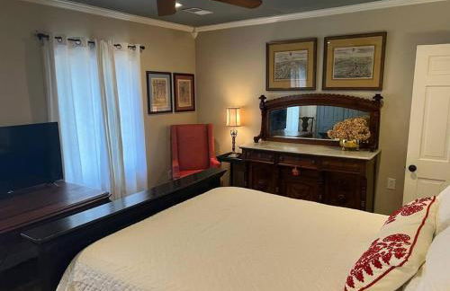 Elegant 6 Bedroom Home in Heart of Memphis - Foto 40