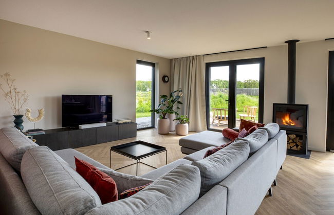 Beautiful Villa With Spacious Garden - Foto 9