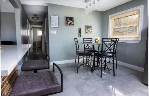 5BR House Close to Falls & Aquarium - Foto 16