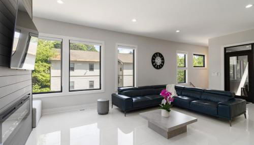 Brand-New 3Story Home with Rooftop in Midtown - Foto 3