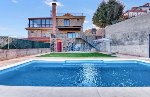 Villa de lujo de piedra, Cine para niños, Vistas, Piscina - Foto 14