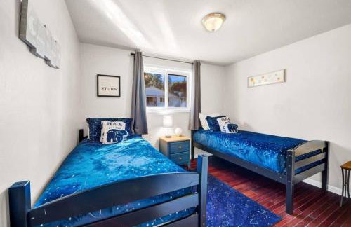 Modern Comfort Near Downtown CDA and Lake - Foto 16